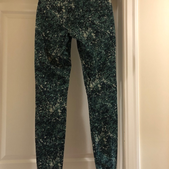 Madison Scotch Les Bon Vivants green splatter jean Size 28 - Picture 4 of 4